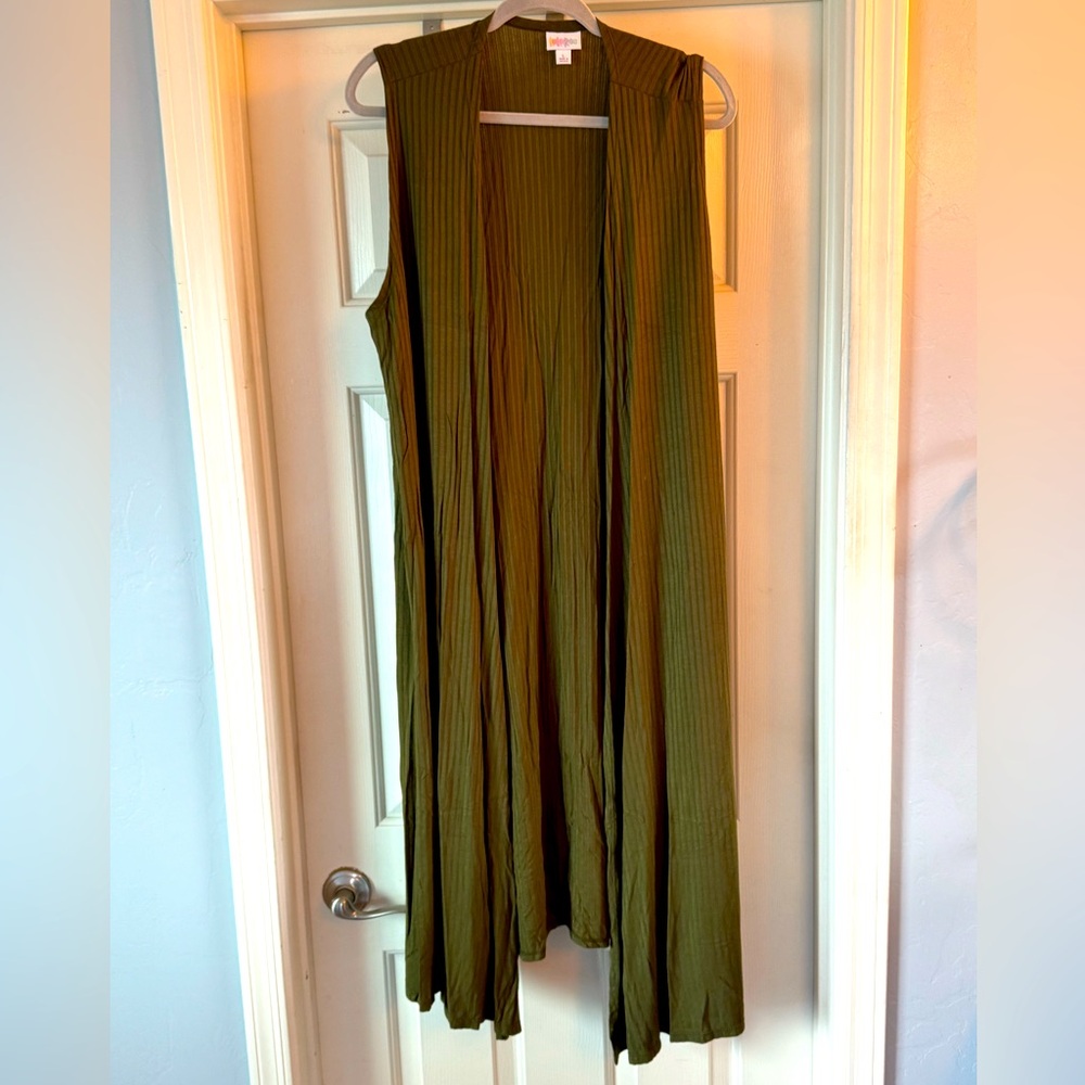 EUC Lularoe Joy Olive Green Sleeveless Duster